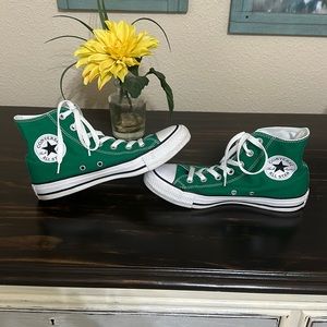 Womens, 7.0 Converse All Star Hightops